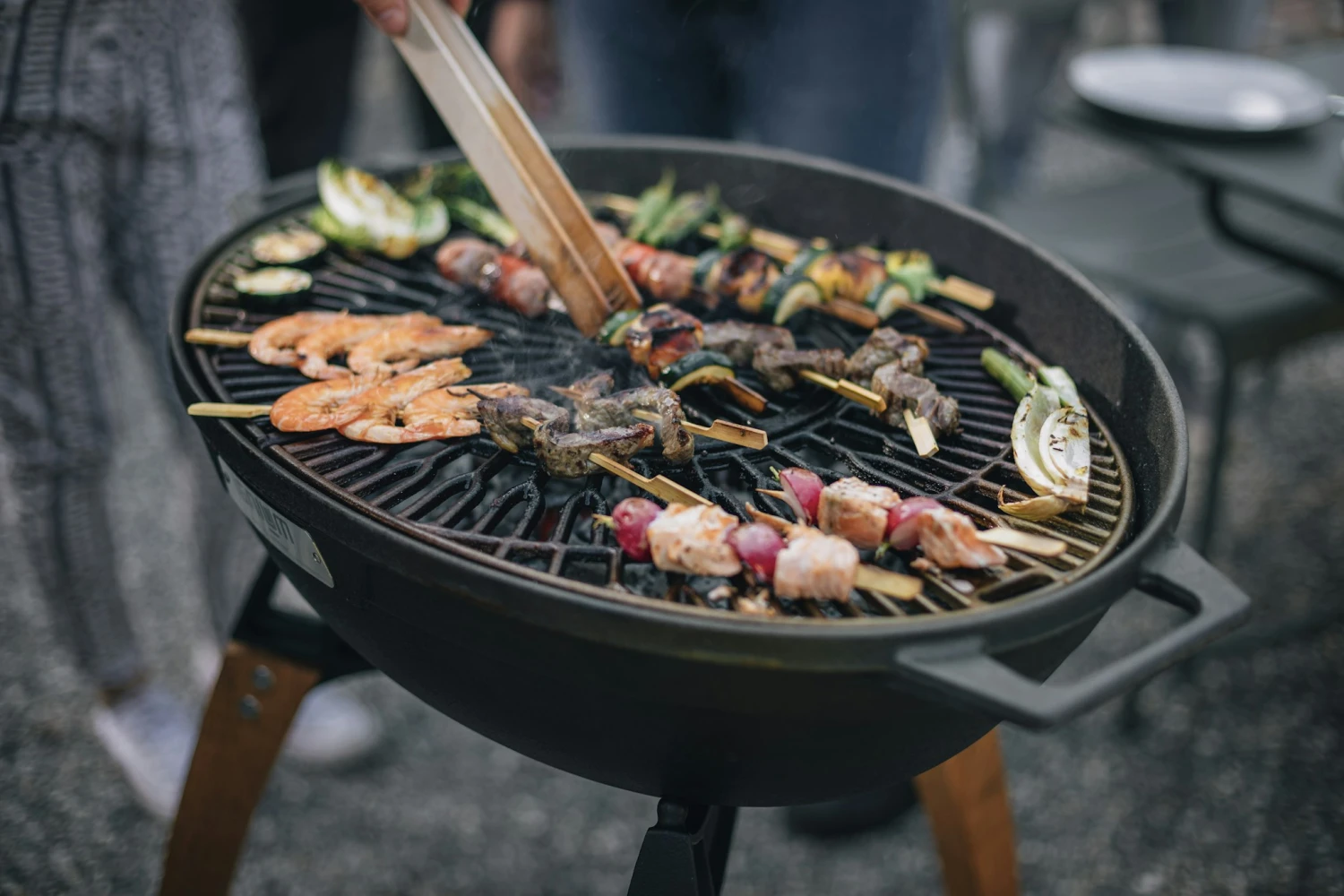 IGNIUM Taran Holzkohle Grill Celtic – Bild 11